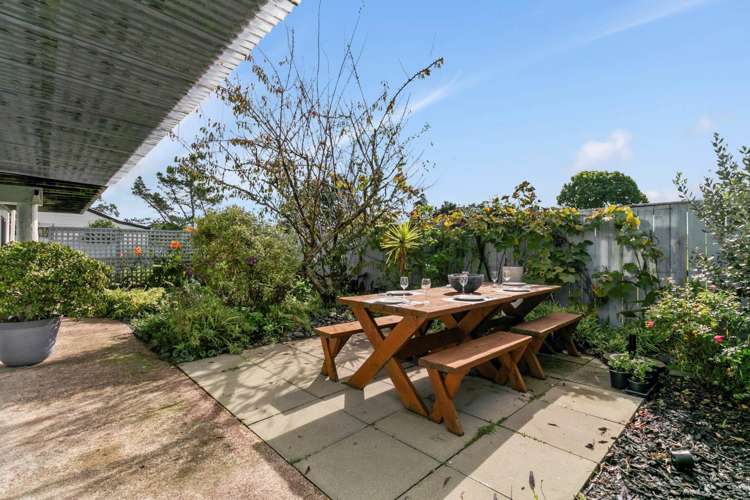 1/27 St Leonards Road Kelston_21