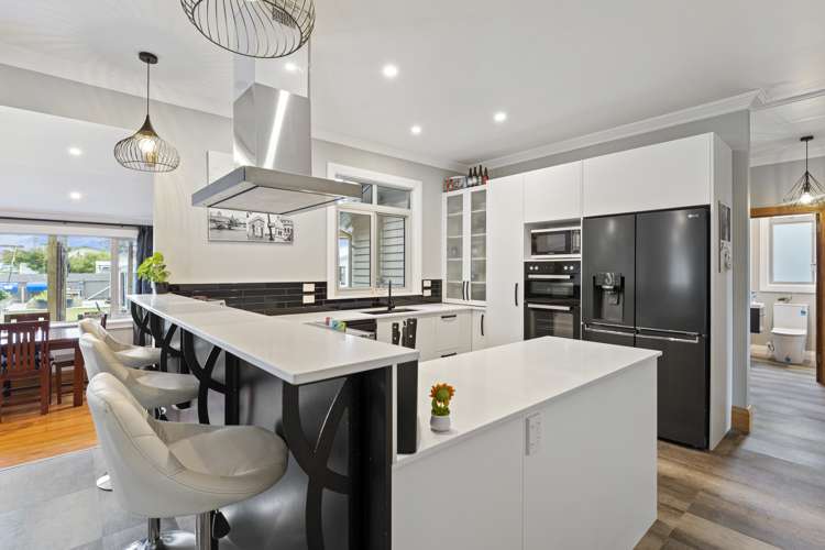 210 Kimbolton Road Feilding_2