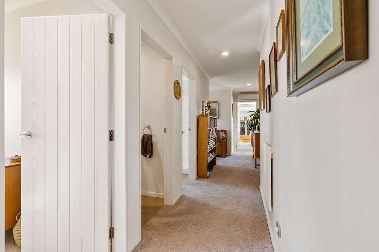 40D William Wong Place Carterton_14