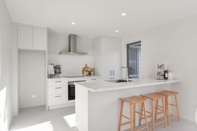 244B Vaughan Road Owhata_3