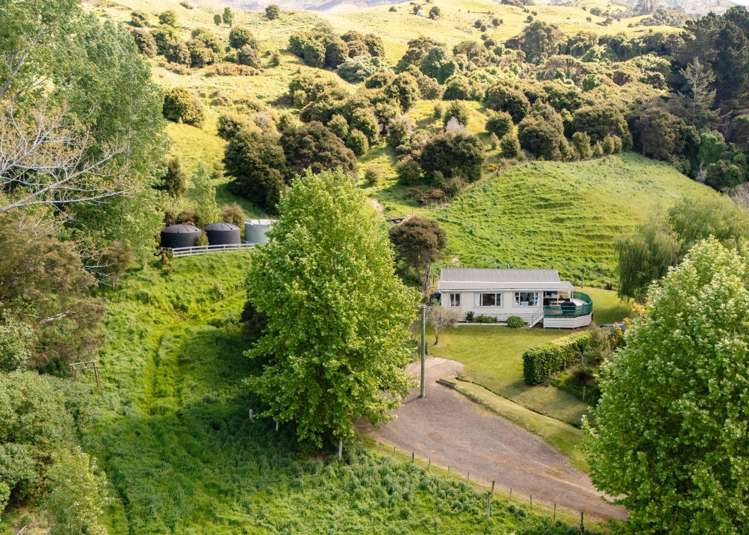 9 Wainui Valley Road Wainui_4