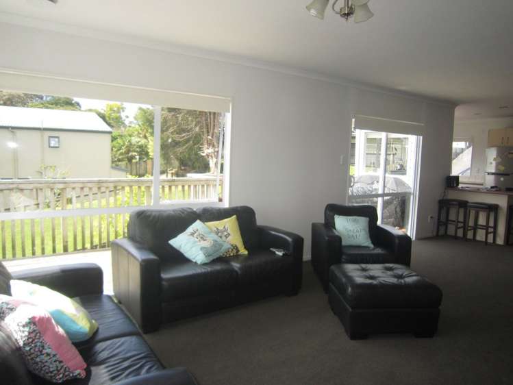 115a Rosier Road Glen Eden_10