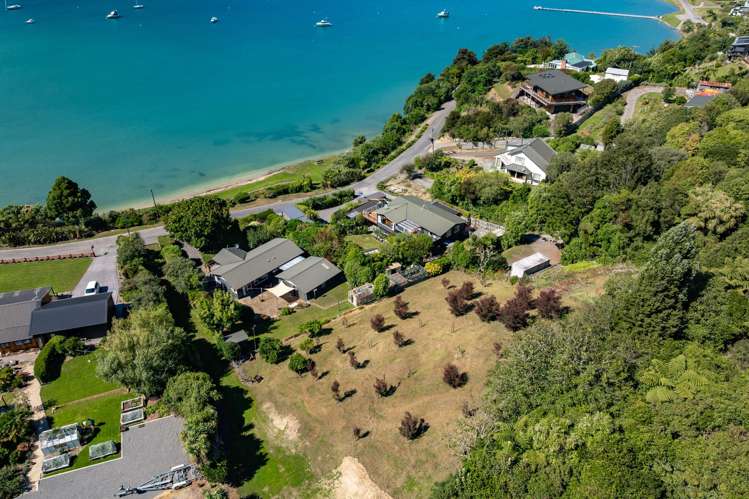 337 and 337a Anakiwa Road Anakiwa_32