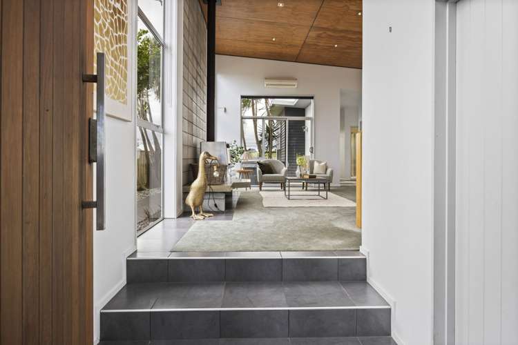 8A Hira Street Ohawe_15