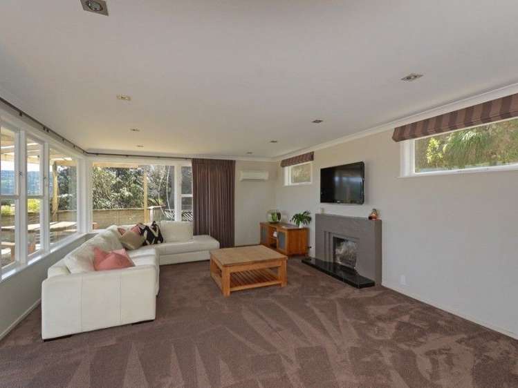 71 Wyndrum Avenue Waterloo_4