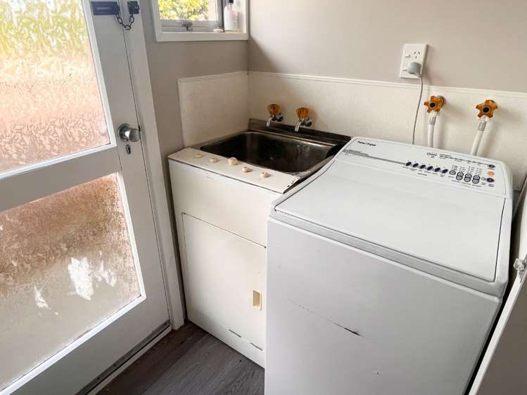 58 Frankleigh Street Somerfield_11