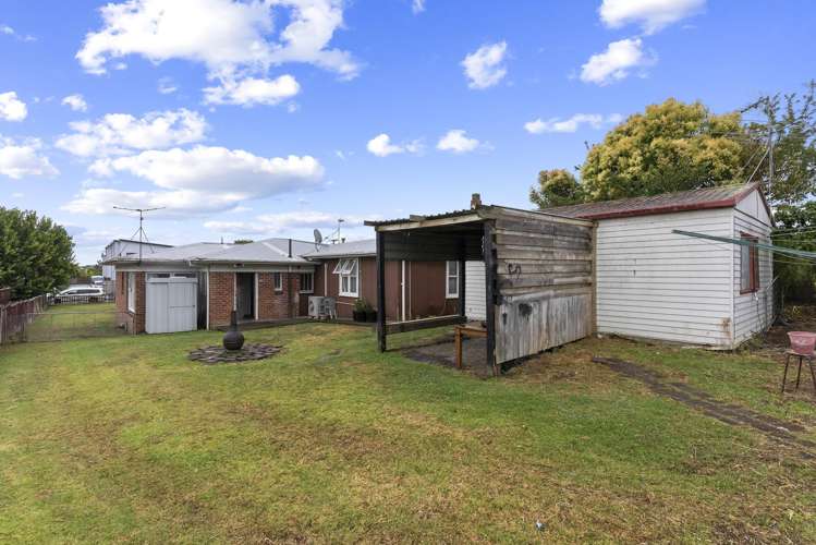 18 Churchill Avenue Manurewa_16