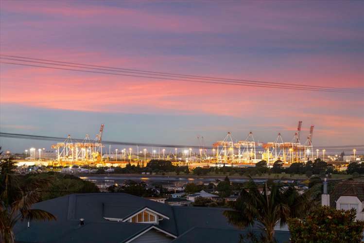 29 Pillans Road Otumoetai_27