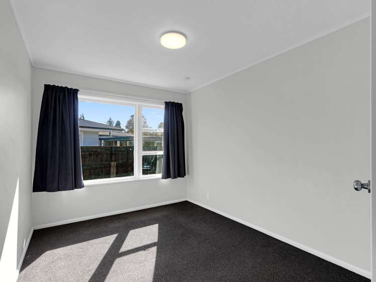 9 Panair Crescent Hillcrest_10