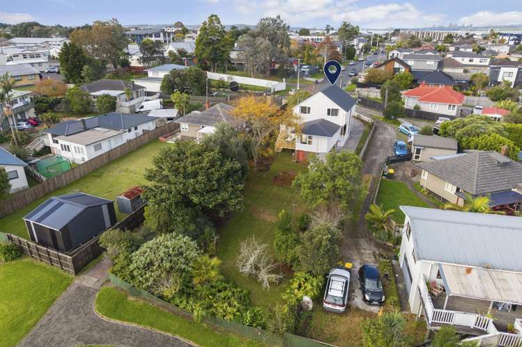 38 Toru Street Te Atatu Peninsula_19