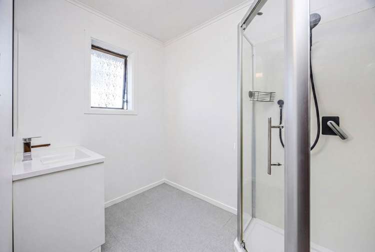 14 Grove Road Papakura_11