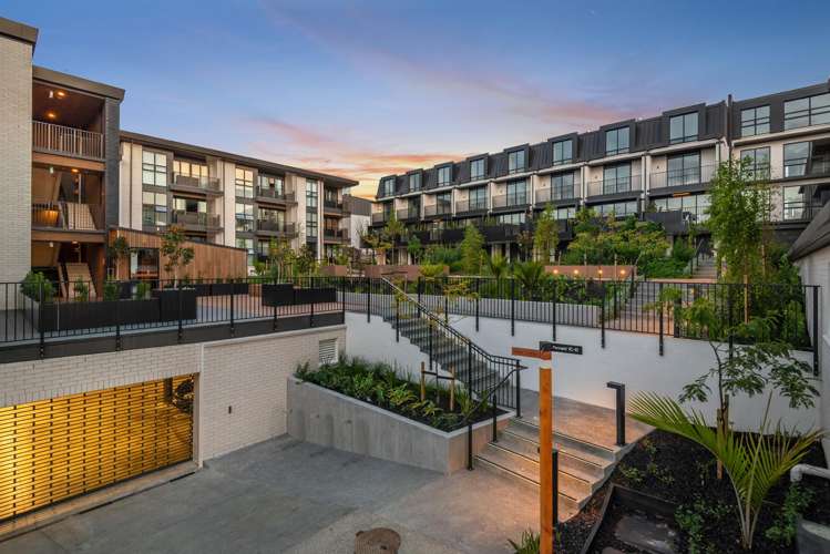 102/21 Pennant Street Long Bay_12