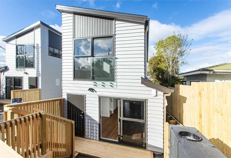 2/54 Parker Avenue New Lynn_1