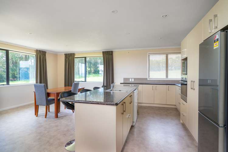 261 Pokuru Road Tirohanga_12