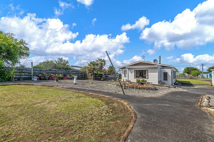 35 Edinburgh Terrace Foxton Beach_17