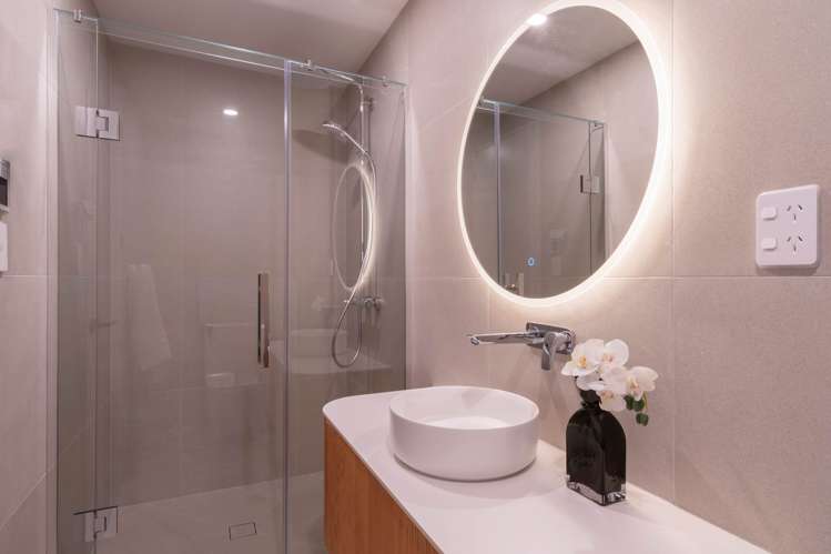 15/403 Beach Road Mairangi Bay_21