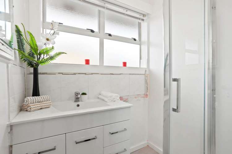 2/164 Blockhouse Bay Road Avondale_9