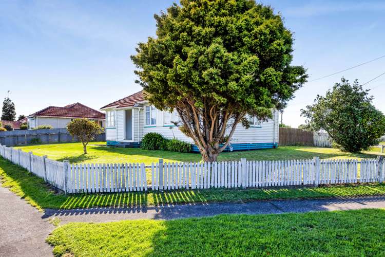 2 Waihi Road Hawera_17