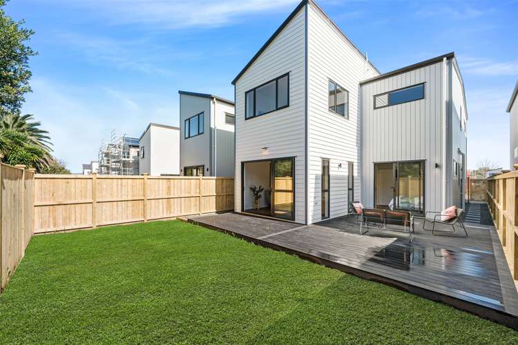 20 Coast Garden Drive Hobsonville_11