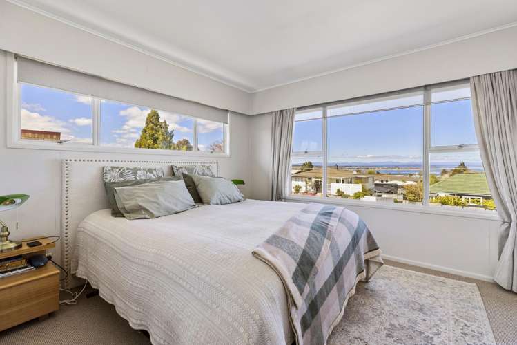12 Wheretia Street Central_19