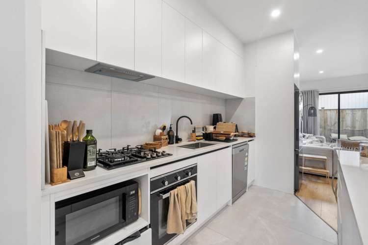 18 Waka Street_3