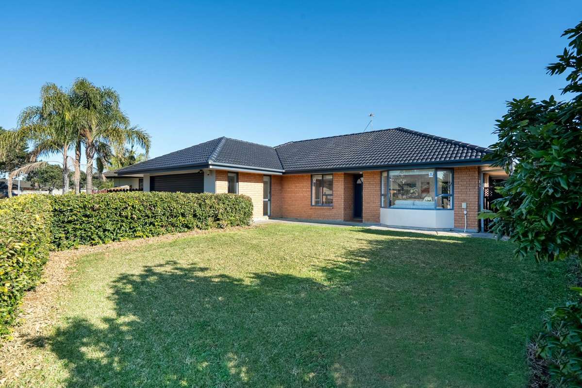10 Frank Bunce Grove_0