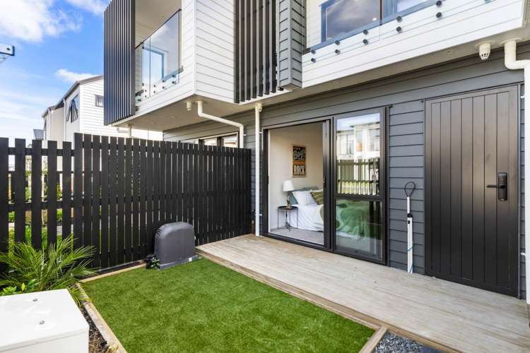7B Coast Garden Drive Hobsonville_4