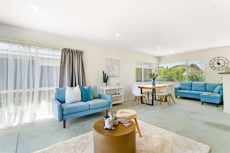 131 Portage Road New Lynn_5