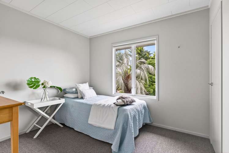 11 Douglas Street Okitu_24