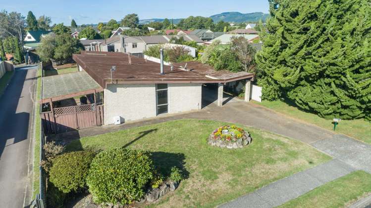 28 Iles Road Lynmore_16