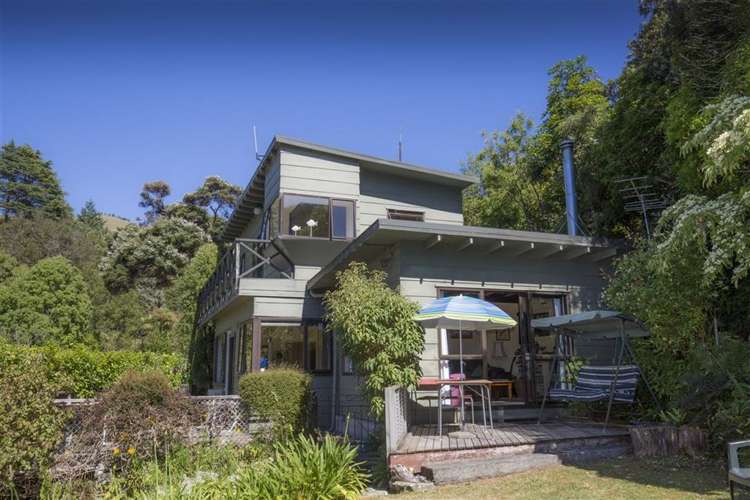 71 Tikao Bay Road Wainui_24