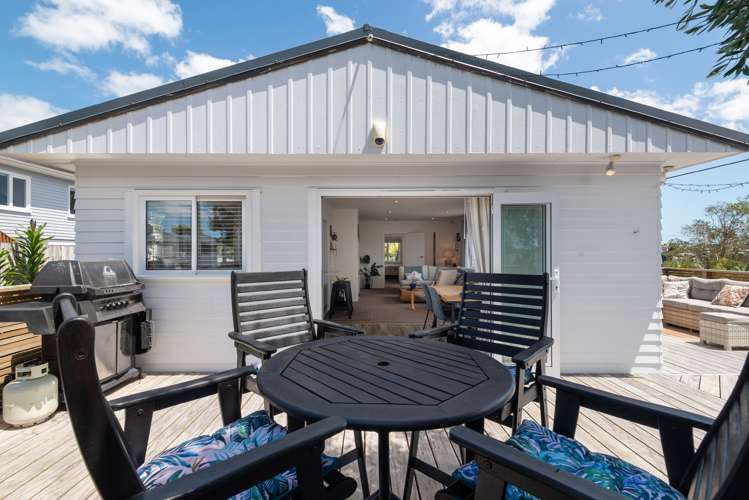 34 Tiri Tiri Road Birkdale_9