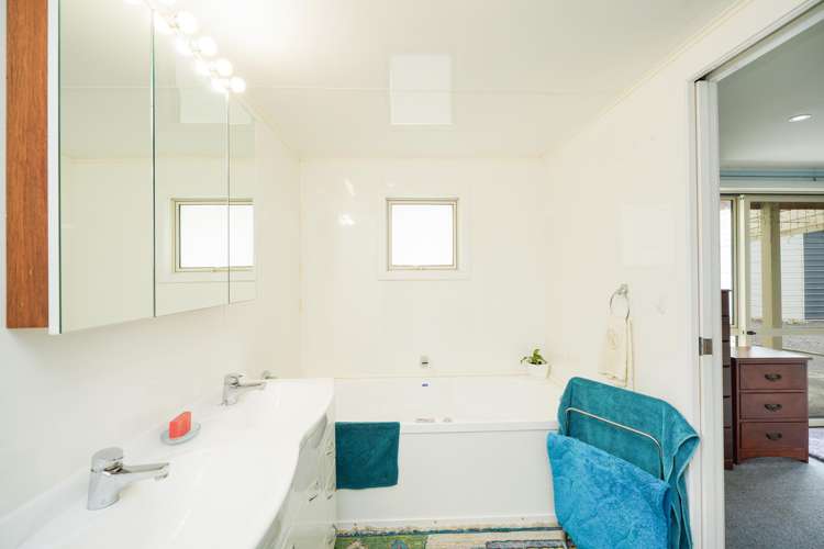 32 James Street Riverton_14