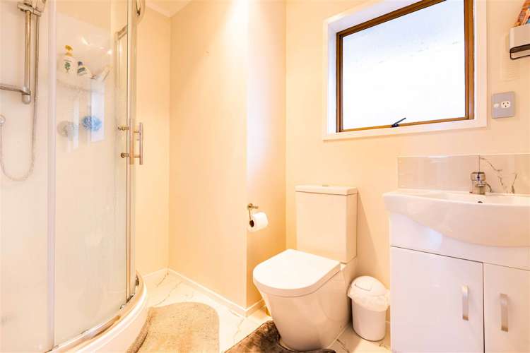 3/10 Browns Road Manurewa_12