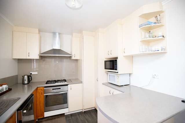 2 Rata Street Kerepehi_3