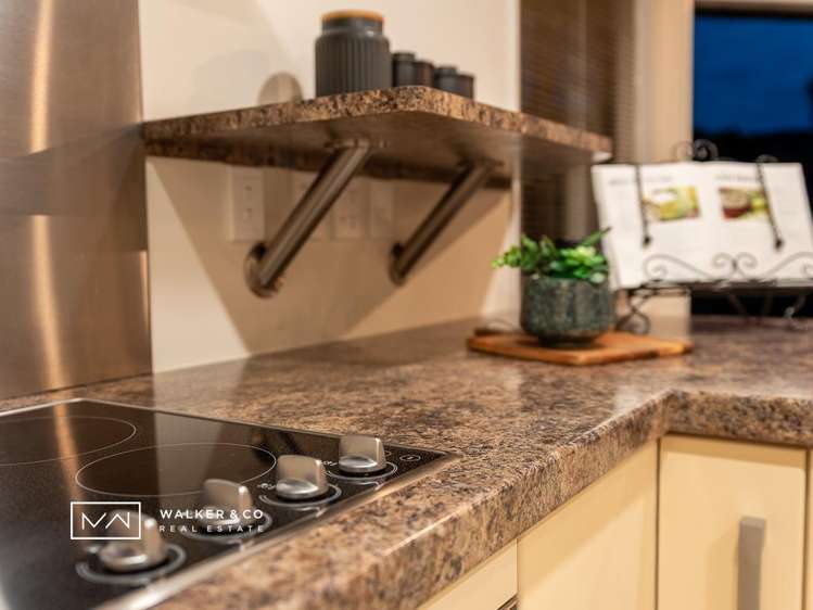 65 Percy Kinsman Crescent Riverstone Terraces_14