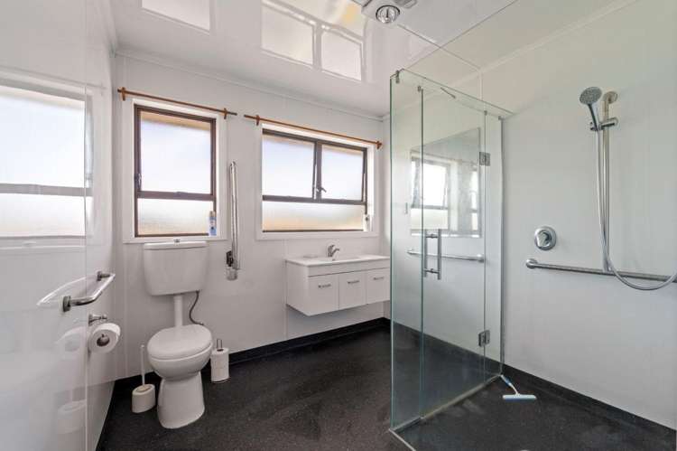82 High Street Eltham_5