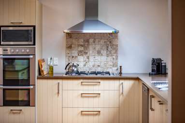 36 Thompson Street_1