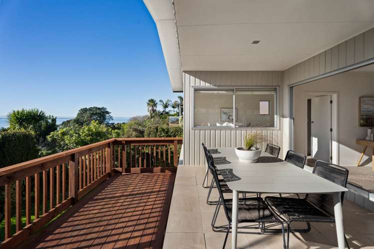 16 Arapito Road Titirangi_3