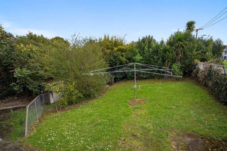 27 Whitney Street New Windsor_12