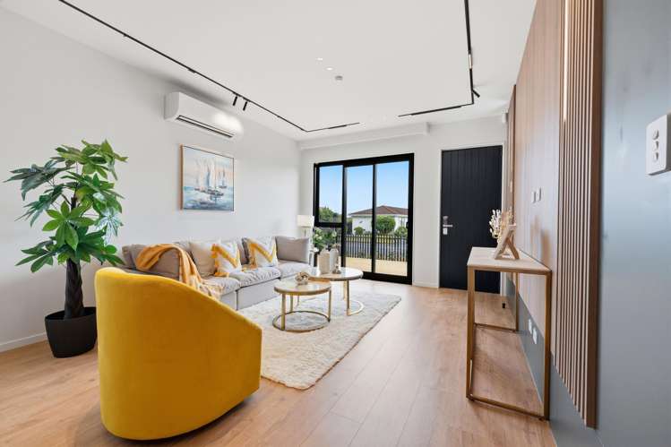 3/1 Sheralee Place Bucklands Beach_19