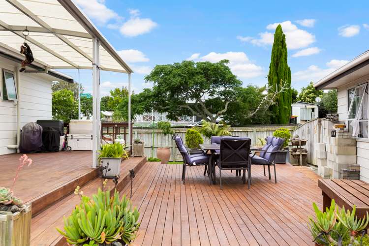 5 Frobisher Way Clendon Park_22