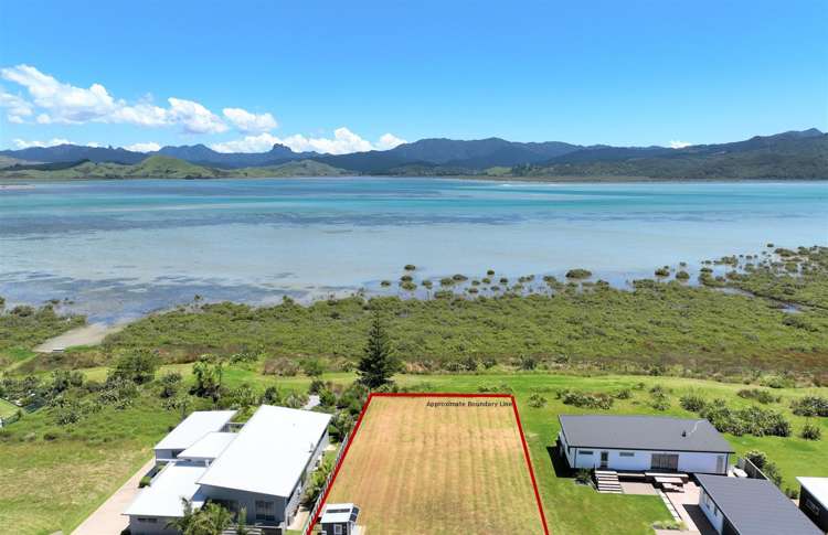 137 Kelly Jade Avenue Matarangi_1