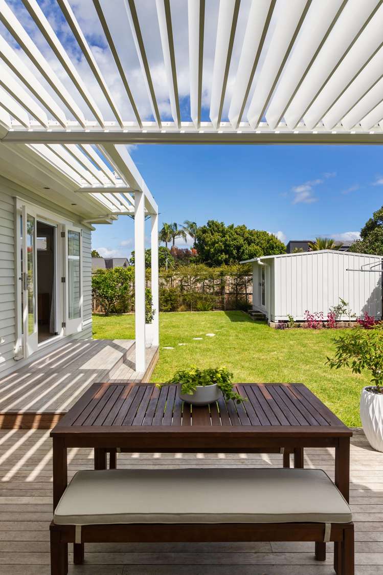 25 Tui Street Point Chevalier_26