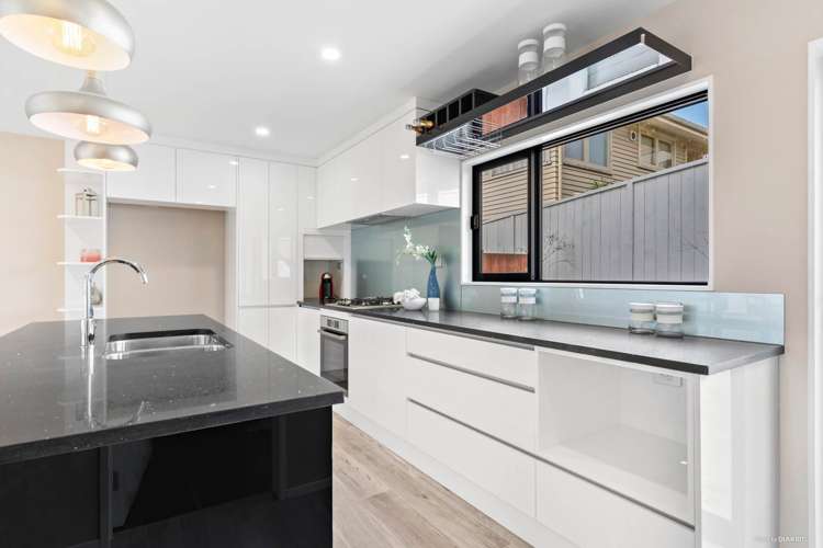 14d Woodall Place Totara Vale_6