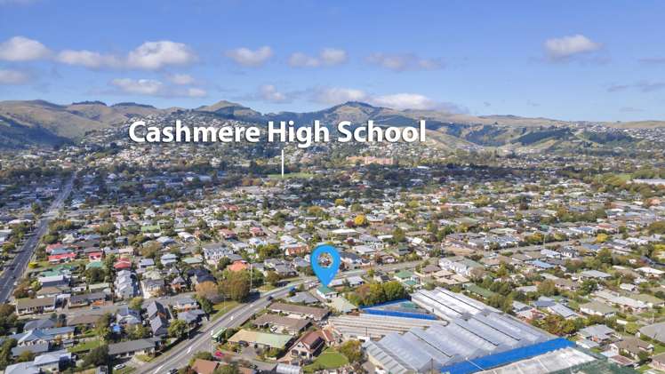 73 Frankleigh Street Somerfield_18