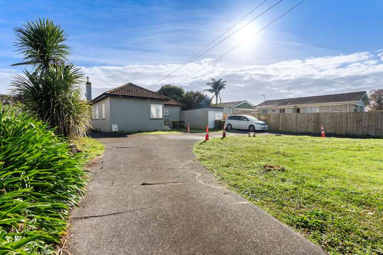 1/29 & 2/29 Weymouth Road Manurewa_21