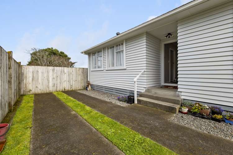 67 Fairfield Road Hawera_14