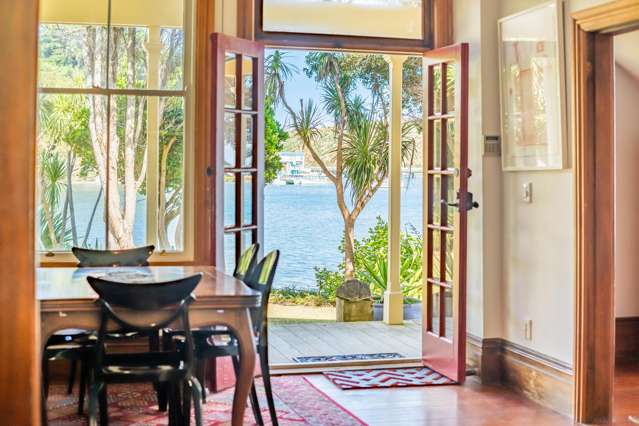 Elegance. Waterfront. Classic. What else?