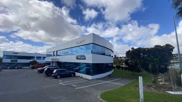 15/1 William Pickering Drive Albany_1